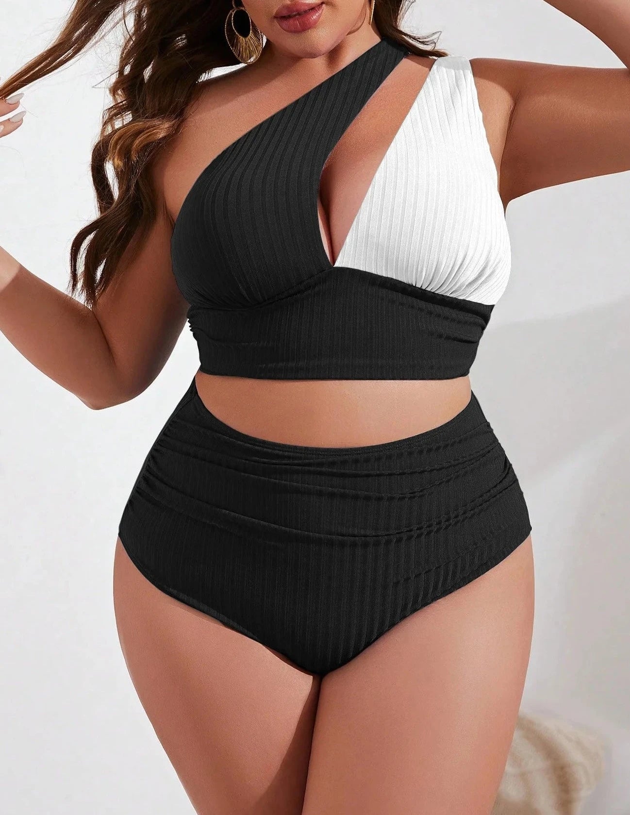 Biquini plus size con hombro descubierto-Diabolique.es