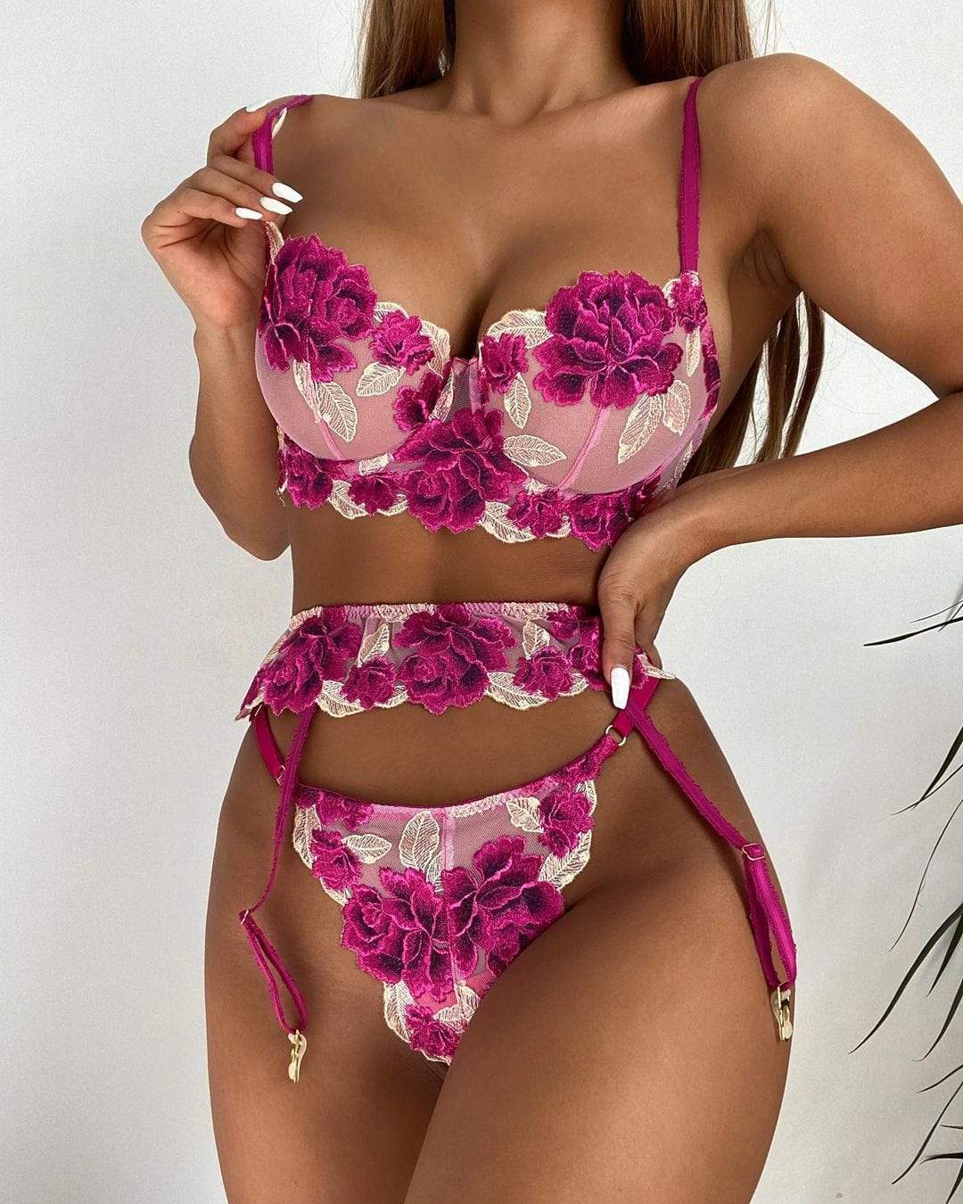 Lenceria de encaje rosa hotsell